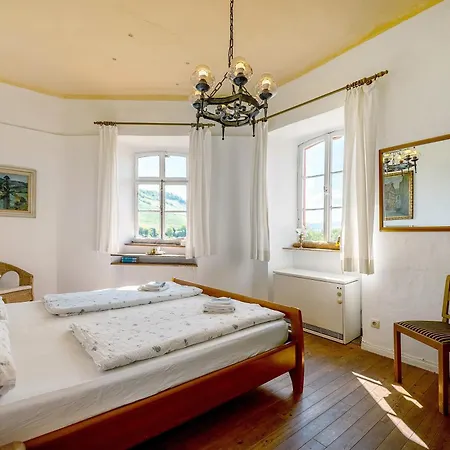 Abtei Klosterhof Maring-Noviand