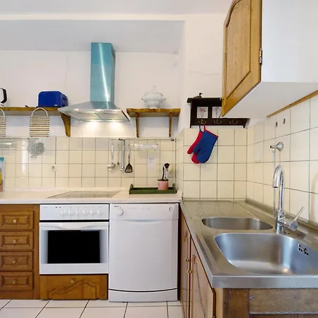 Daire Abtei Klosterhof Maring-Noviand