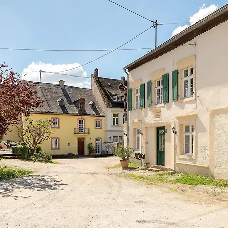 Abtei Klosterhof * Maring-Noviand